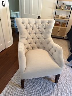 Wingback Tufted Chair