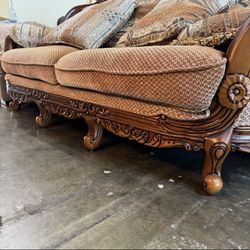 Vintage Curved Solid Wood Victorian 3 Seater Sofa Couch Clean and Good Condition