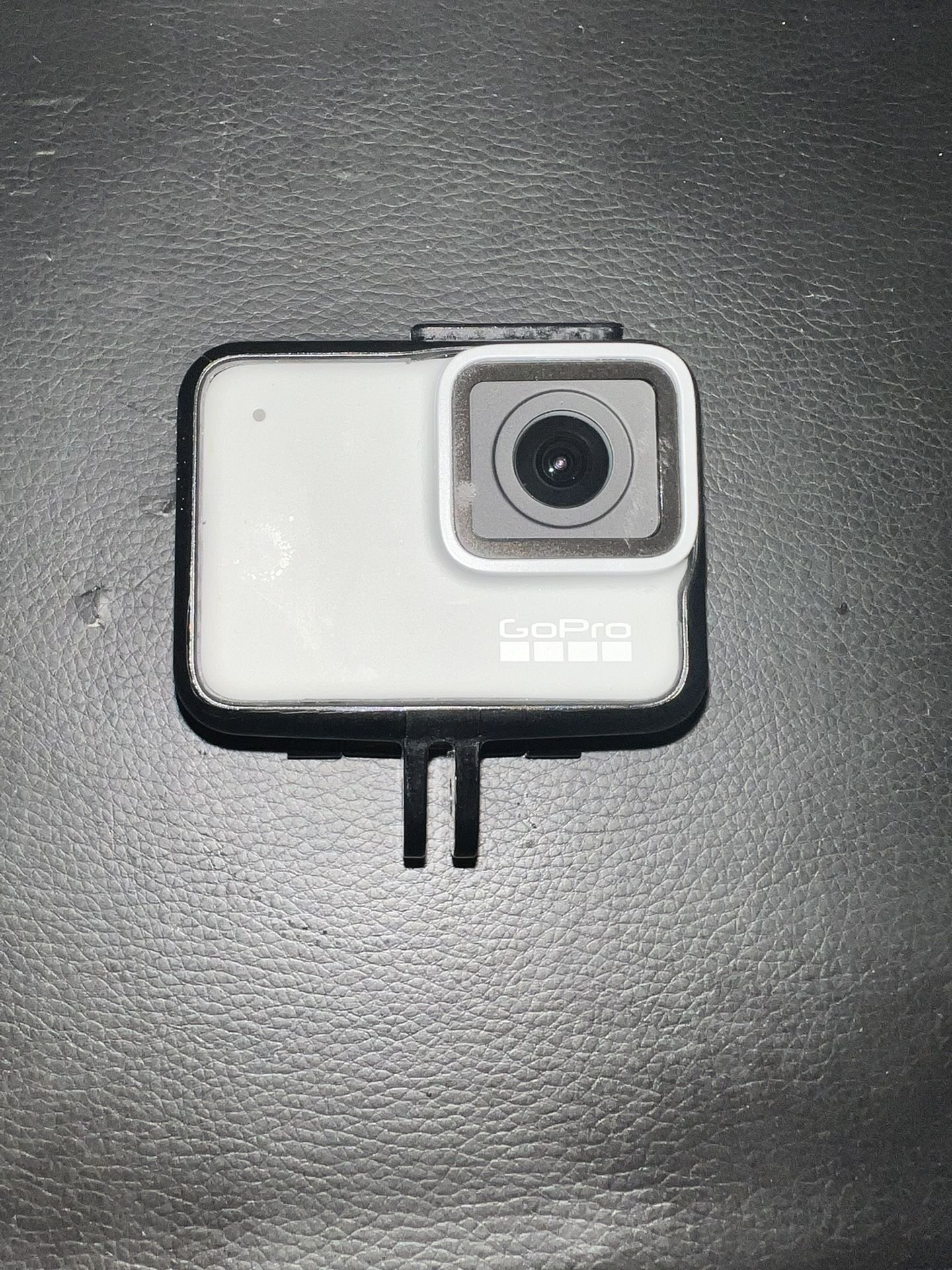 GoPro Hero 7 White w/ 128gb SD card