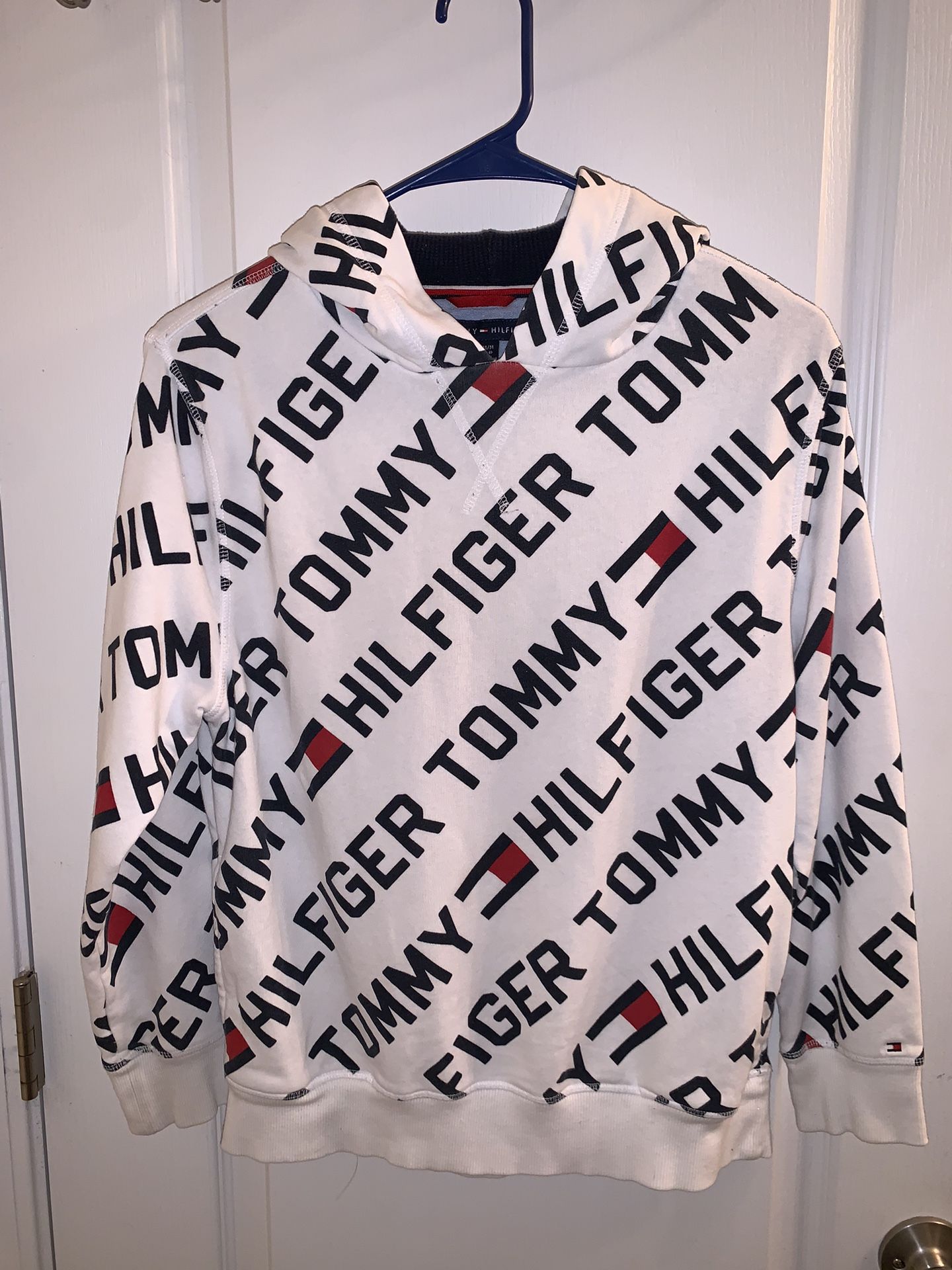 Boys Tommy Hilfiger Logo Hoodie Size M/12-14 Runs small more like 10-12 Fit