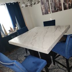 American Signature Artemis Counter Height Table And Chairs