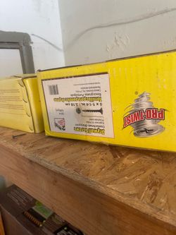Dry wall screws