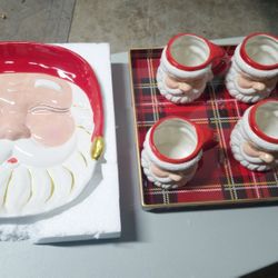 Santa Platter With Matching 4 Mugs 