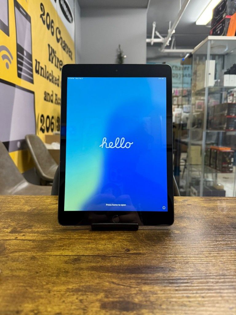 Ipad 7th Generation WiFi/Cellular Unlocked 32gb