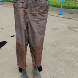 Barely Used bootfoot Wieghter Full Outfit