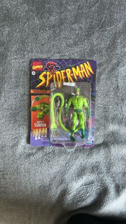 Scorpion figure (box opened)