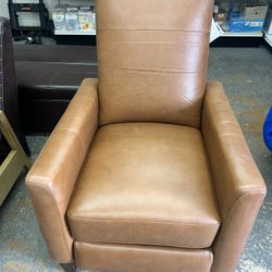 Barcalounger Ridgefield Leather Pushback Recliner