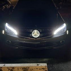 2011 MERCEDES BENZ C300 SPORT SEDAN (DEAL!!!)