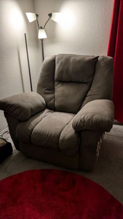 Large recliner