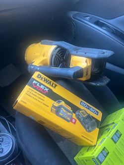 Dewalt blower and battery and charger