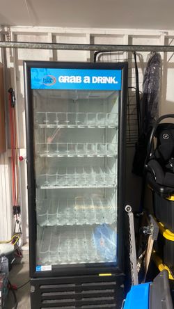 Single door cooler