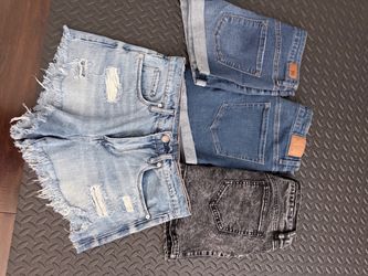 Woman shorts