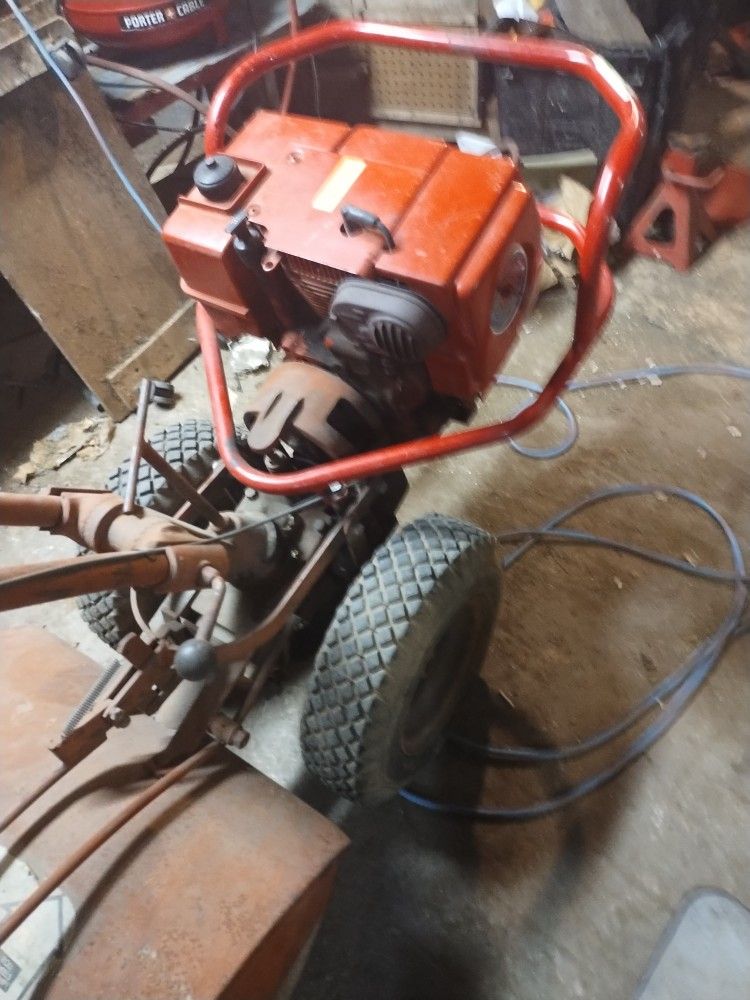 Troybuilt Reartine Heavy Duty Rototiller