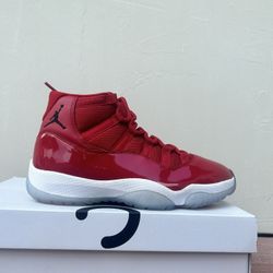 BRAND NEW JORDAN 11 (WIN LIKE 96)