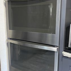 GE DOUBLE WALL OVEN LIKE NEW