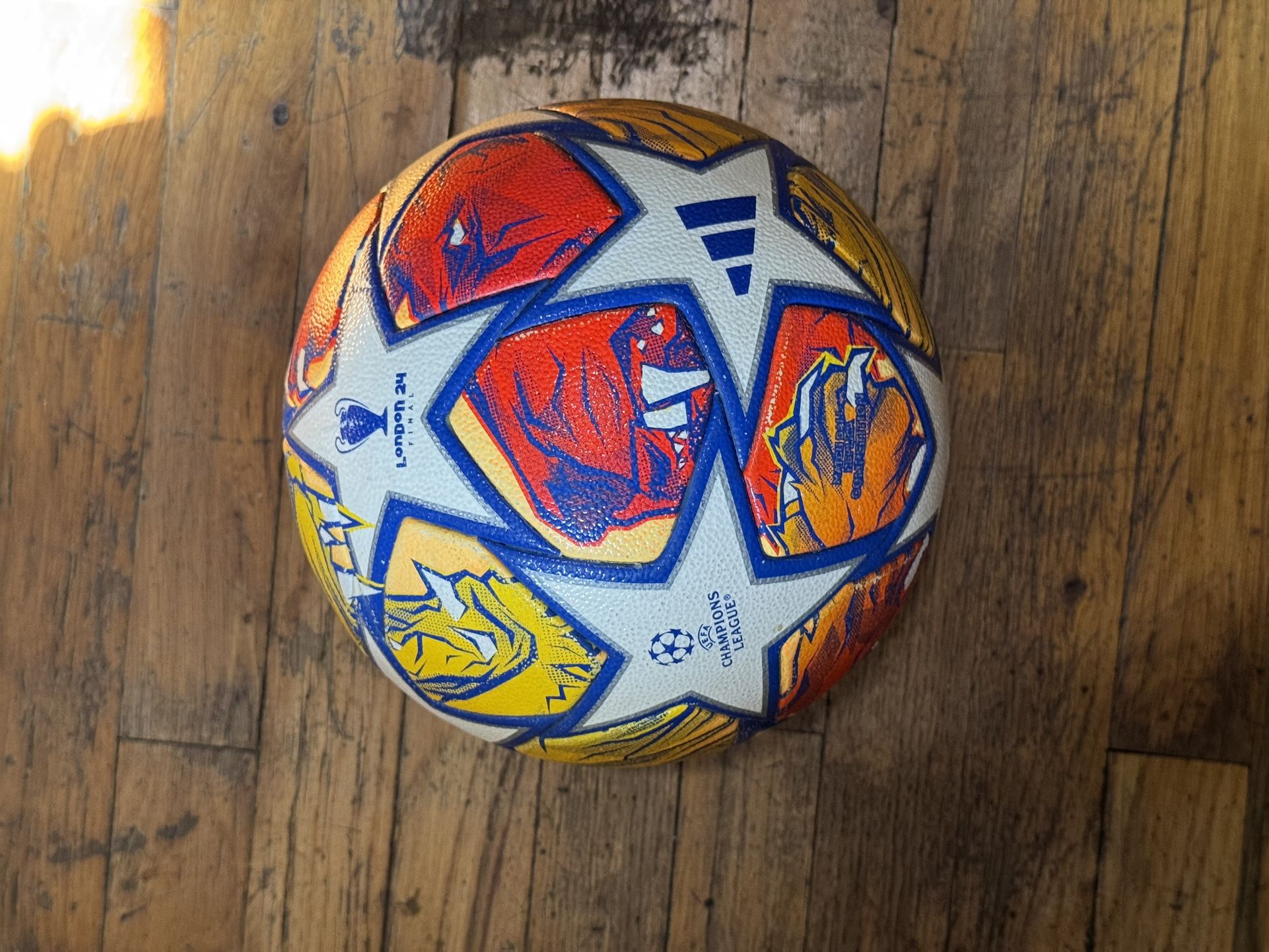 Lot Of 3 Competition Balls