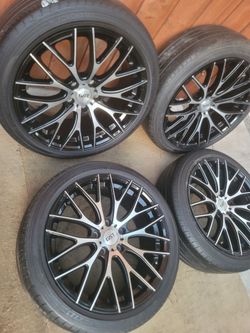 Wheel 18 5 Lugs Universal 5x114.3 Like New
