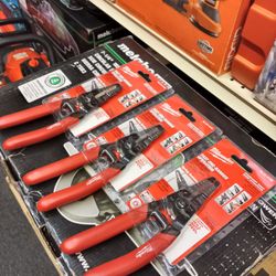 MILWAUKEE COMFORT GRIP WIRE STRIPPER EACH