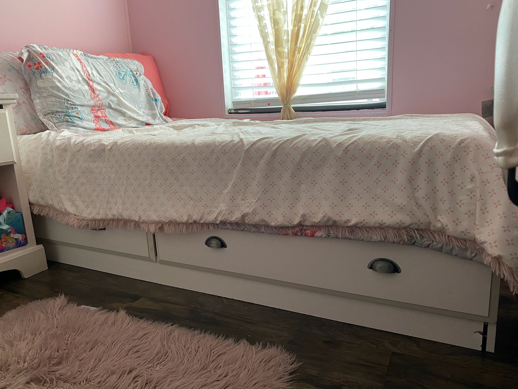 Bed frame Twin size Includes mattress No bed covers or pillows included