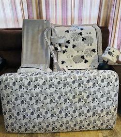 Crib bedding Set and Mattresse