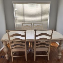 7 piece Kitchen Table 