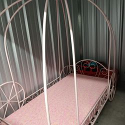 Cinderella Bed Frame  Mattress And Comforter And Pillow  And Drapes