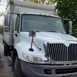 MUST GO! 2005 International Box Truck W/ Air Brakes