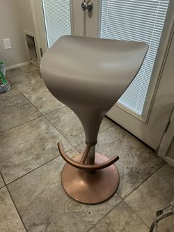Adjustable Barstool Chair 