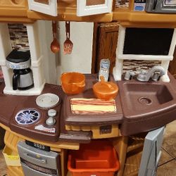 Step2 Play Kitchen 