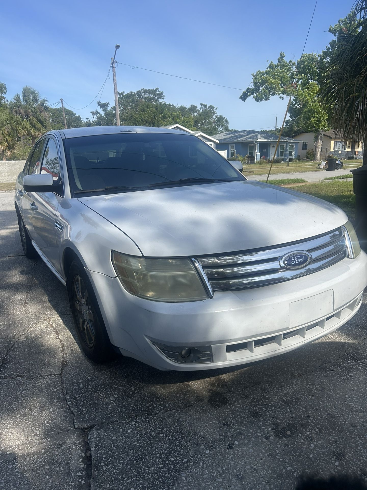 2008 Ford Taurus