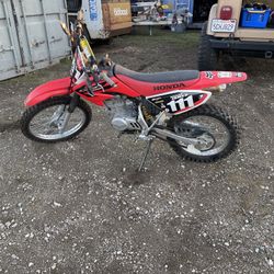 Honda CRF 100