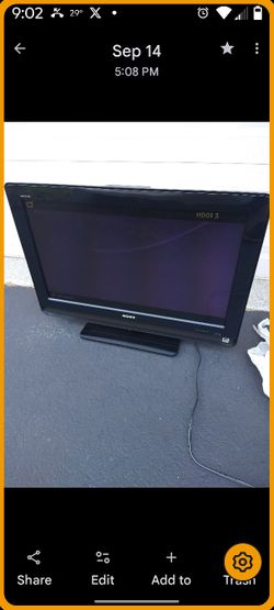 Sony Television KDL-32M4000 LCD Digital Color TV