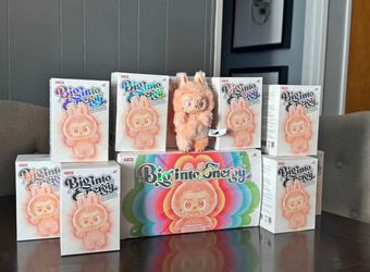 Authentic Labubu (Big into Energy)