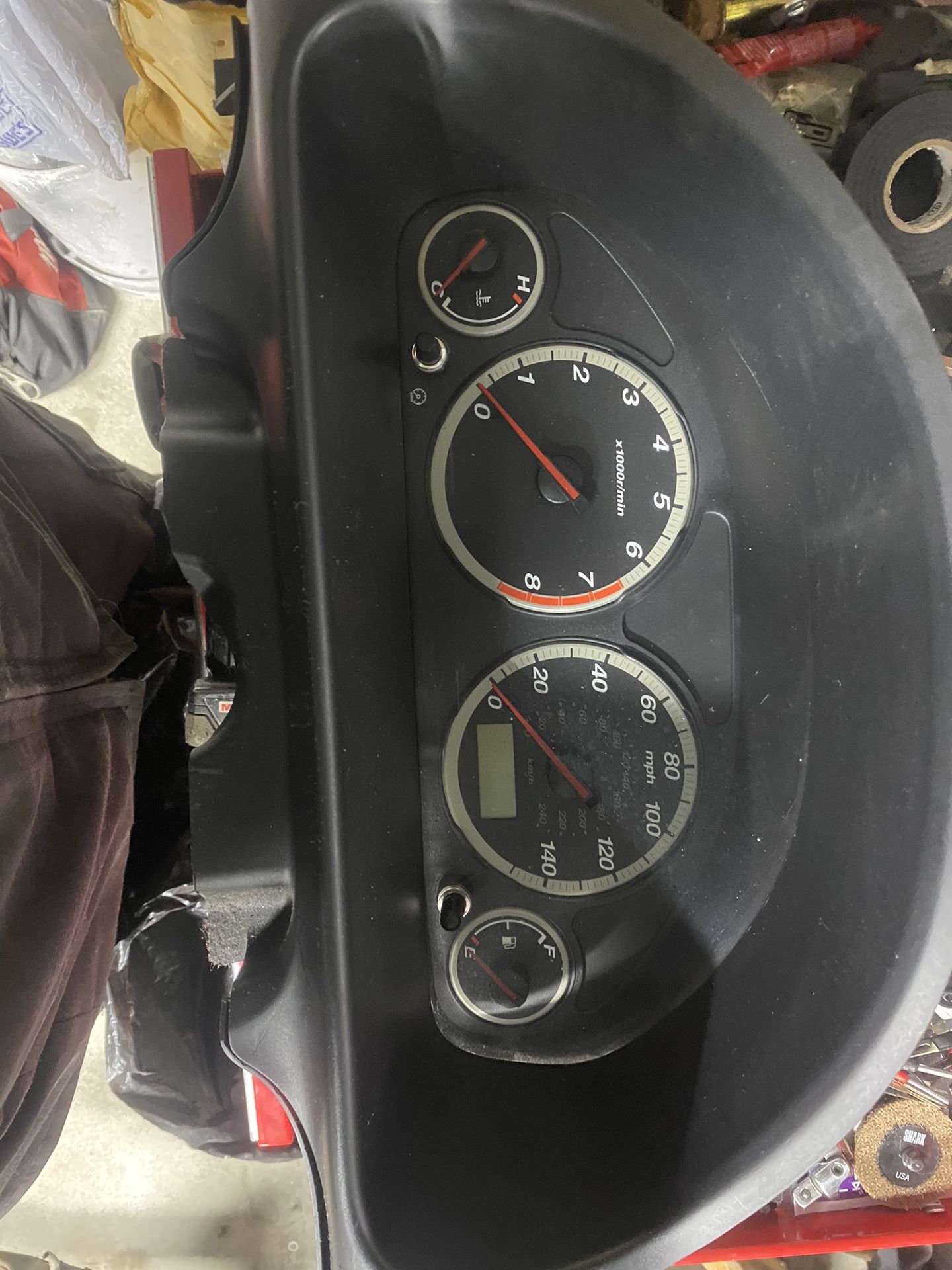 CRV 02-06 Manual Cluster
