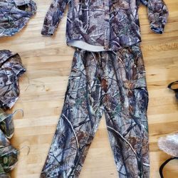 Cabelas Camo Shirts & Pants