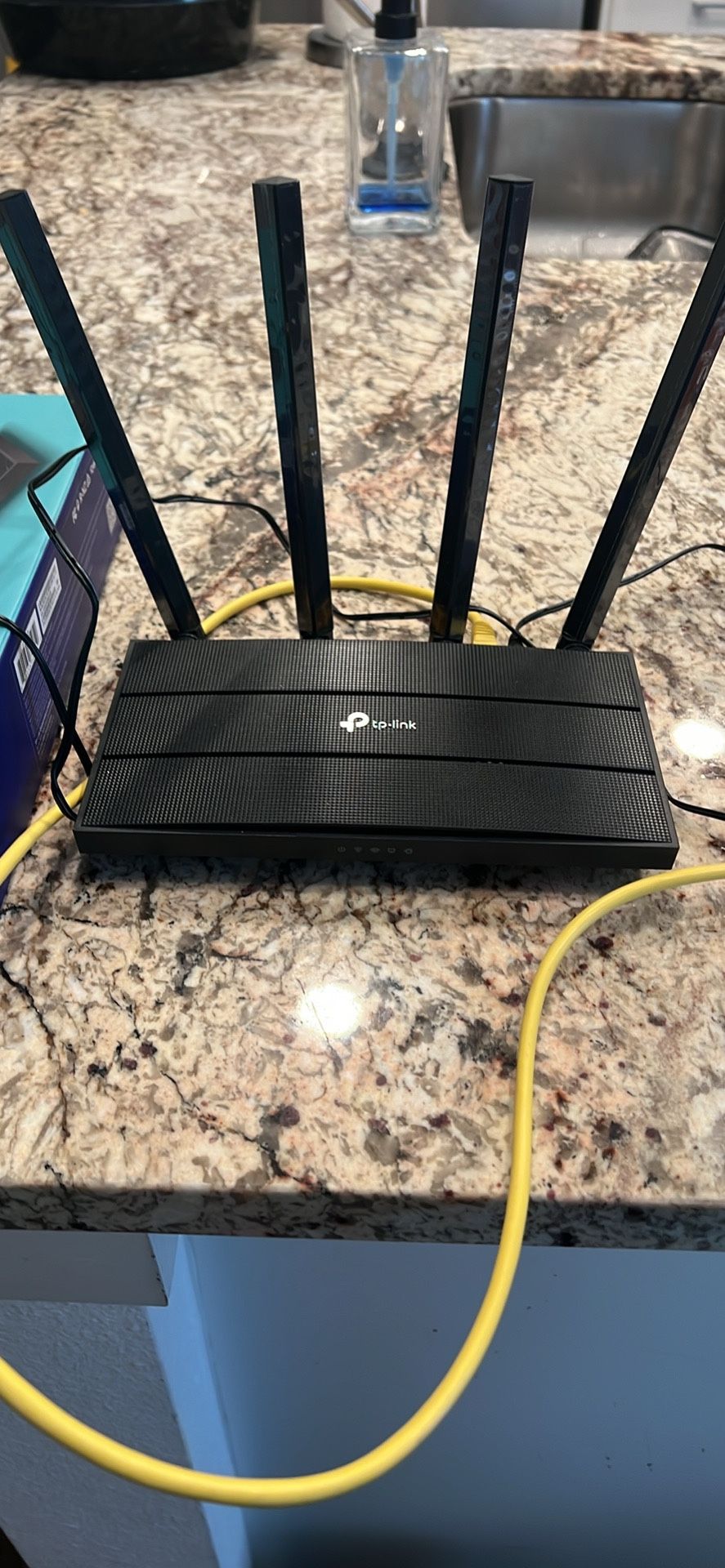 TP-link AC1900 WiFi router