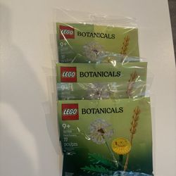 Lego Botanicals Field Flowers Set Of 3 New