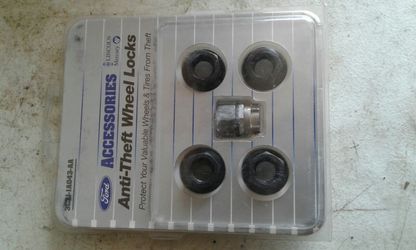 Ford anti theft wheel lock