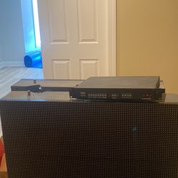 LED video wall used (Shenzhen LED display D-P10 120VAC 50/60Hz 8A 800W)