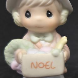 Precious Moments Sugar Town Dusty Figurine 
