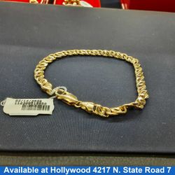 Link Bracelet - Yellow Gold 14k (.585) 6.9 grams 8 inch