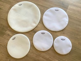 Remo dum set practice heads 22” 16 14 12 10” fusion size silentstroke new $60 cash 2401 n Euclid ave Upland 91784