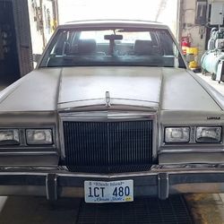 1988 Lincoln Town Car