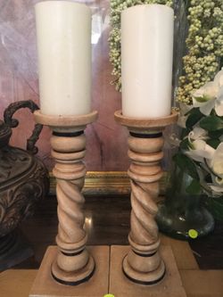2 candle holders
