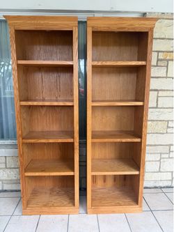 Set of 2 Bookcases