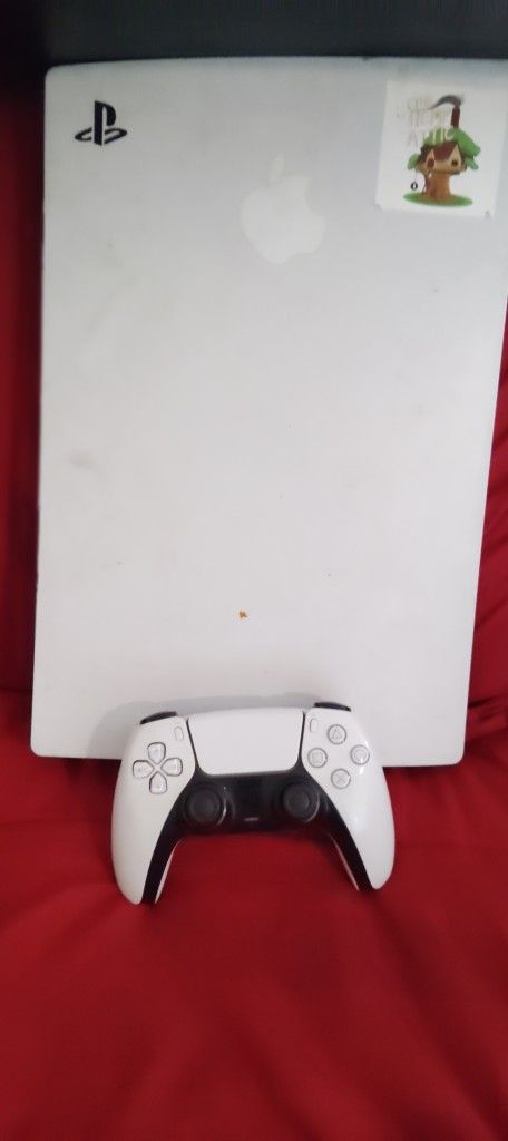 PS5 W/ 1 Controller