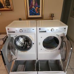 Kenmore ELITE Washer & Dryer Front Load Matching Set Large Capacity CLEAN (Included Pedestal Drawers)