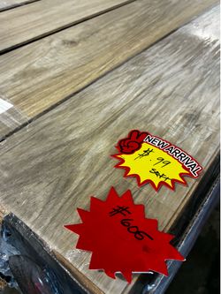 8mm x 7.48” x 54.33” Laminate Flooring - Oak Color