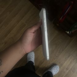 iPhone 16 Plus 