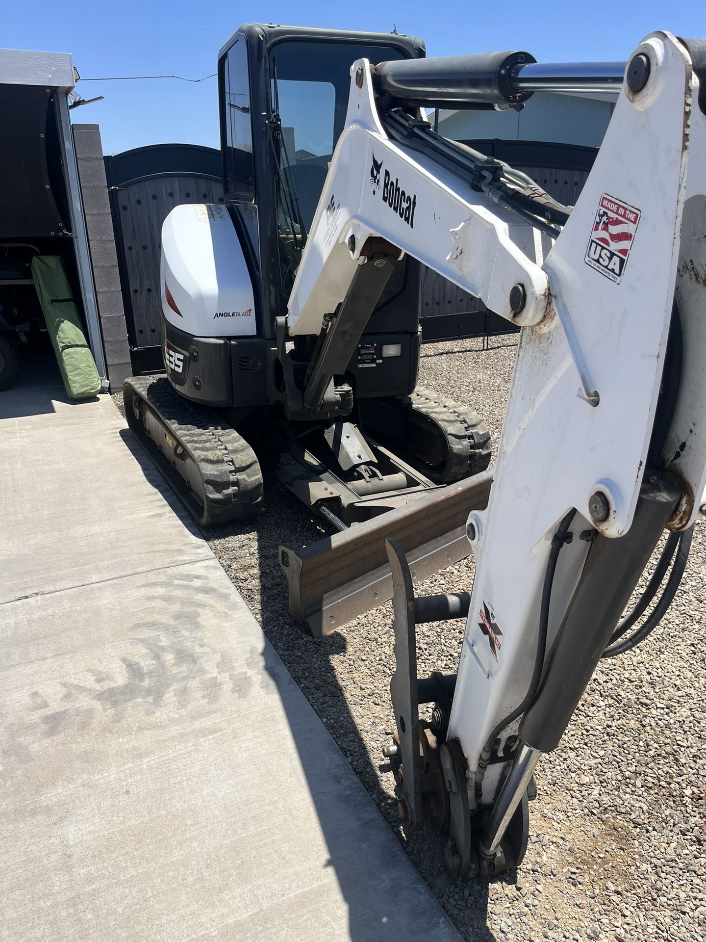 2017 Bobcat E35